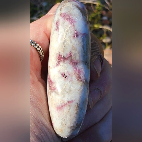 Stunning Pink Tourmaline Carved Puffy Heart - Picture 12 of 14